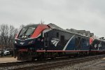 320